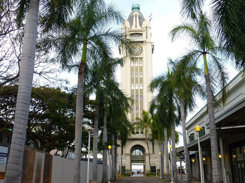 Aloha Tower and the Harbor