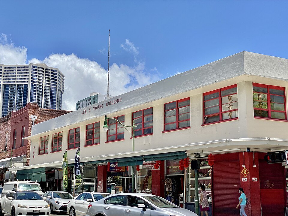The Lee and Young Building at Maunakea and King streets