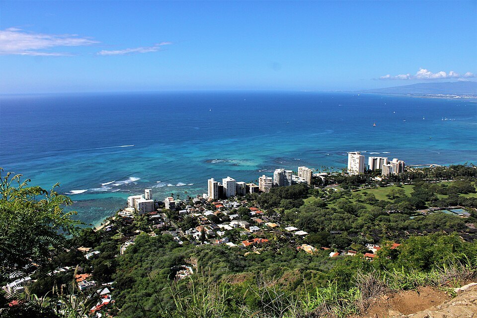 The reef and the Kāhala shore seen from the summit