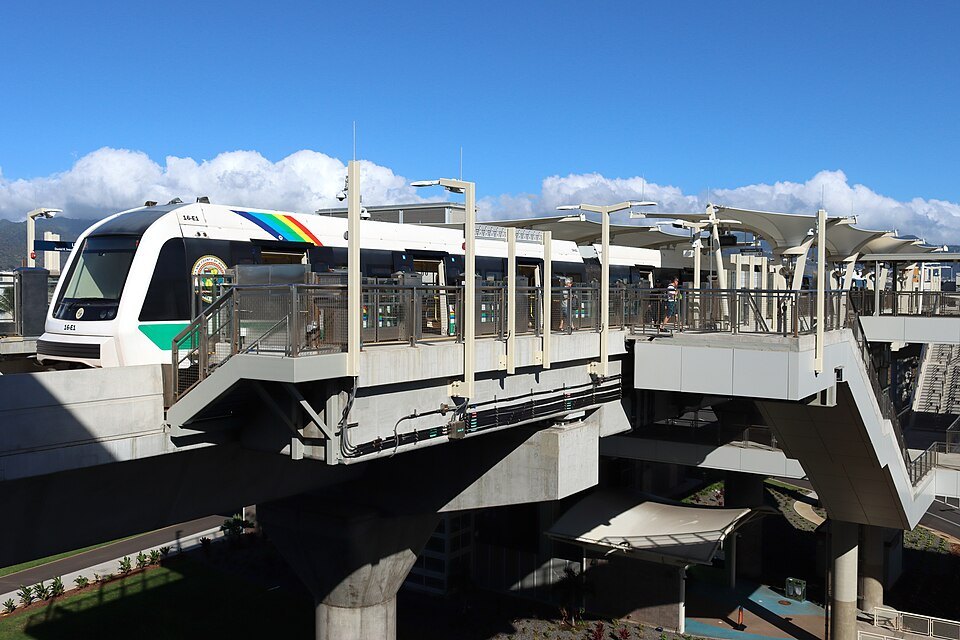 A Skyline train at an elevated station