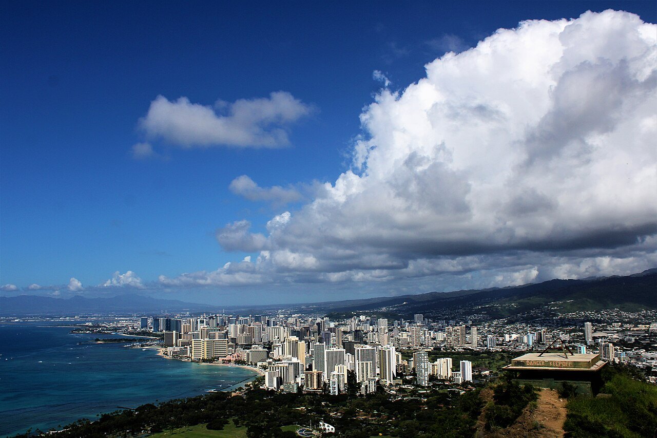 Where to Stay in Honolulu, Area by Area