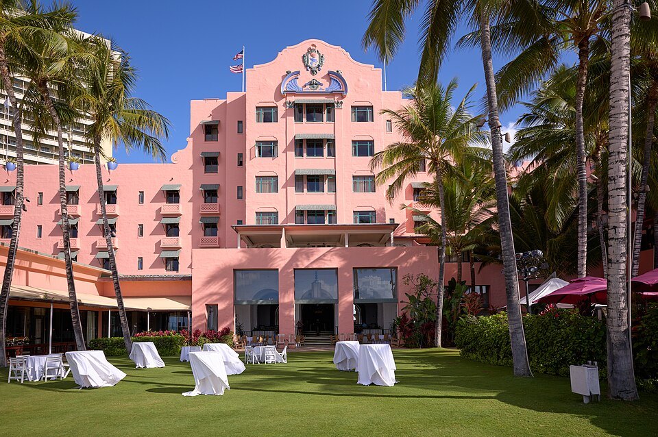 The Royal Hawaiian's lawn and pink façade from the garden side
